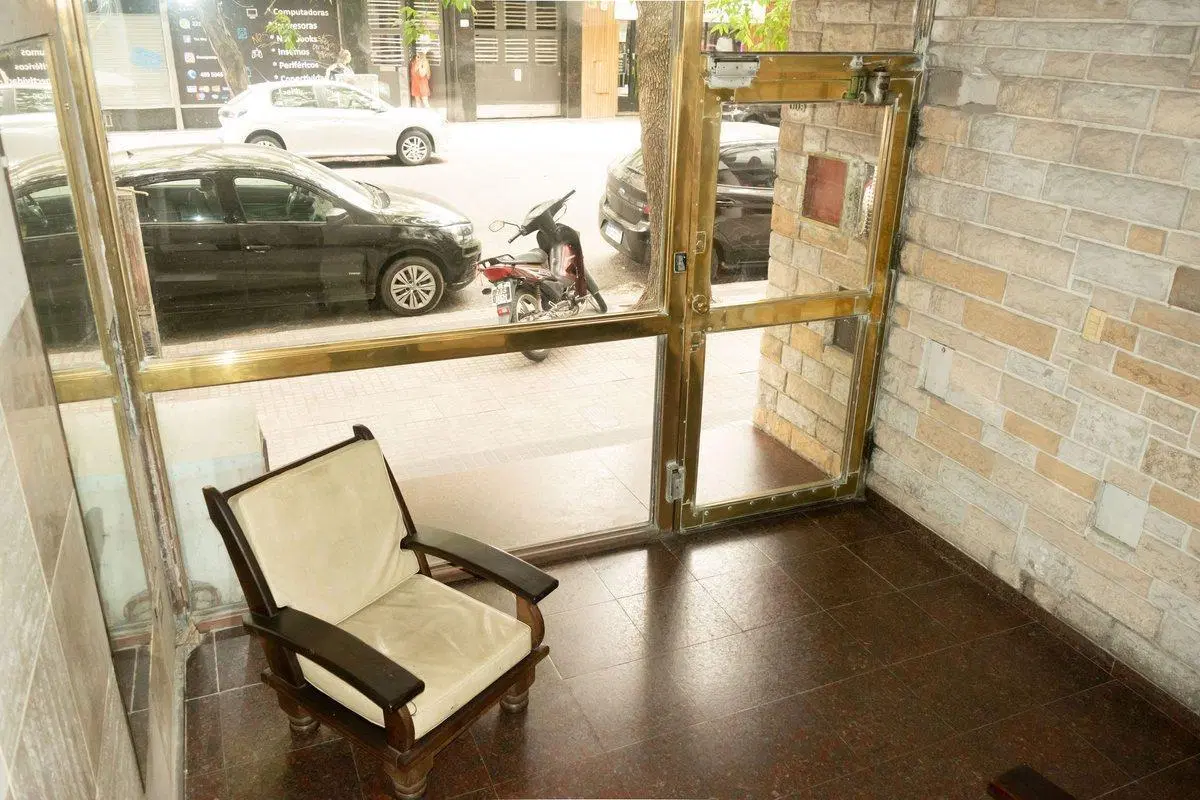 OFICINA EN VENTA LA PLATA 5