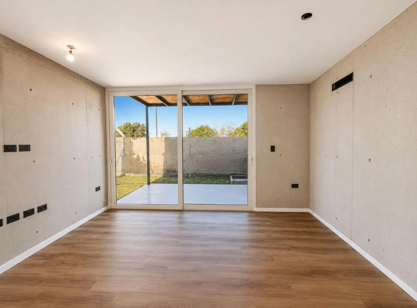 CASA VENTA GONNET 1 DORMITORIO COCHERA A ESTRENAR 8