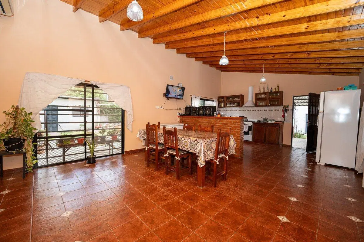CASA EN VENTA VILLA ELISA 3 DORMITORIOS 3