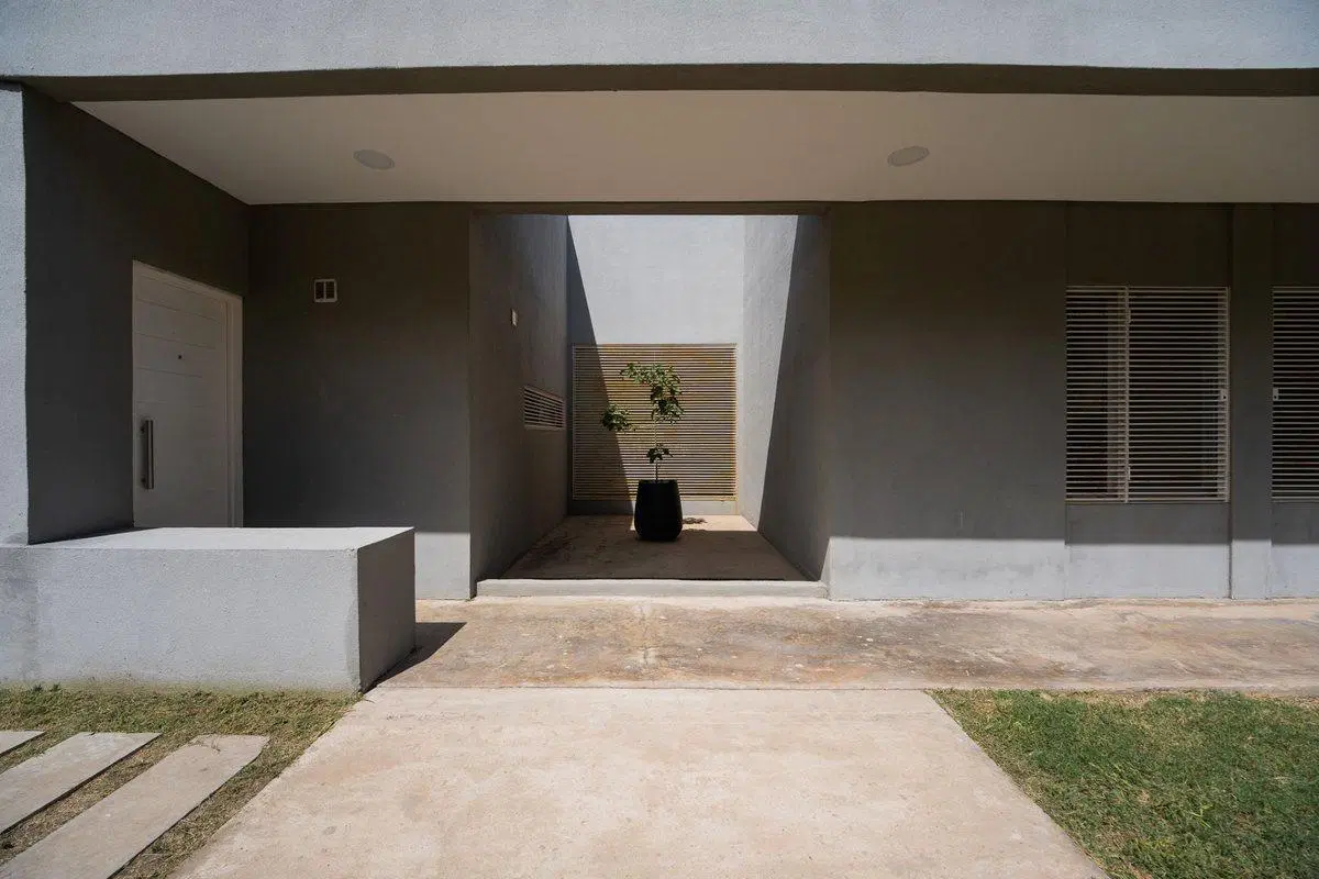CASA EN VENTA LA PLATA 3 DORMITORIOS AMPLIO PARQUE 5