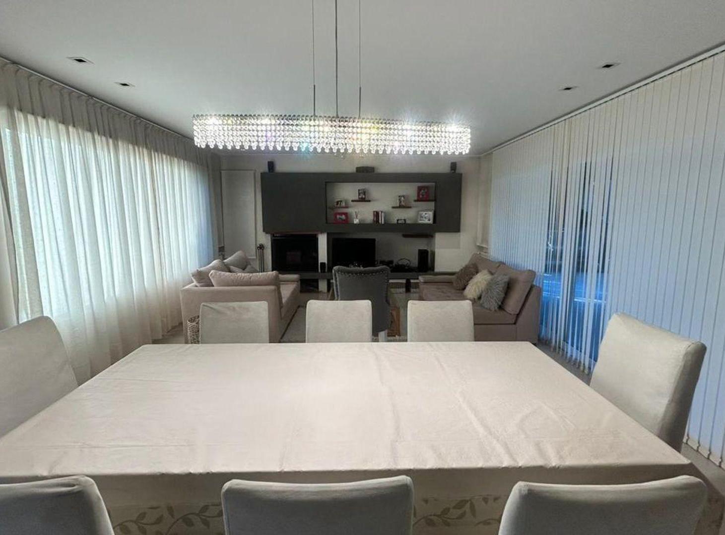 Foto de CASA EN VENTA VILLA ELISA 3 DORMITORIOS PARQUE, imagen 2