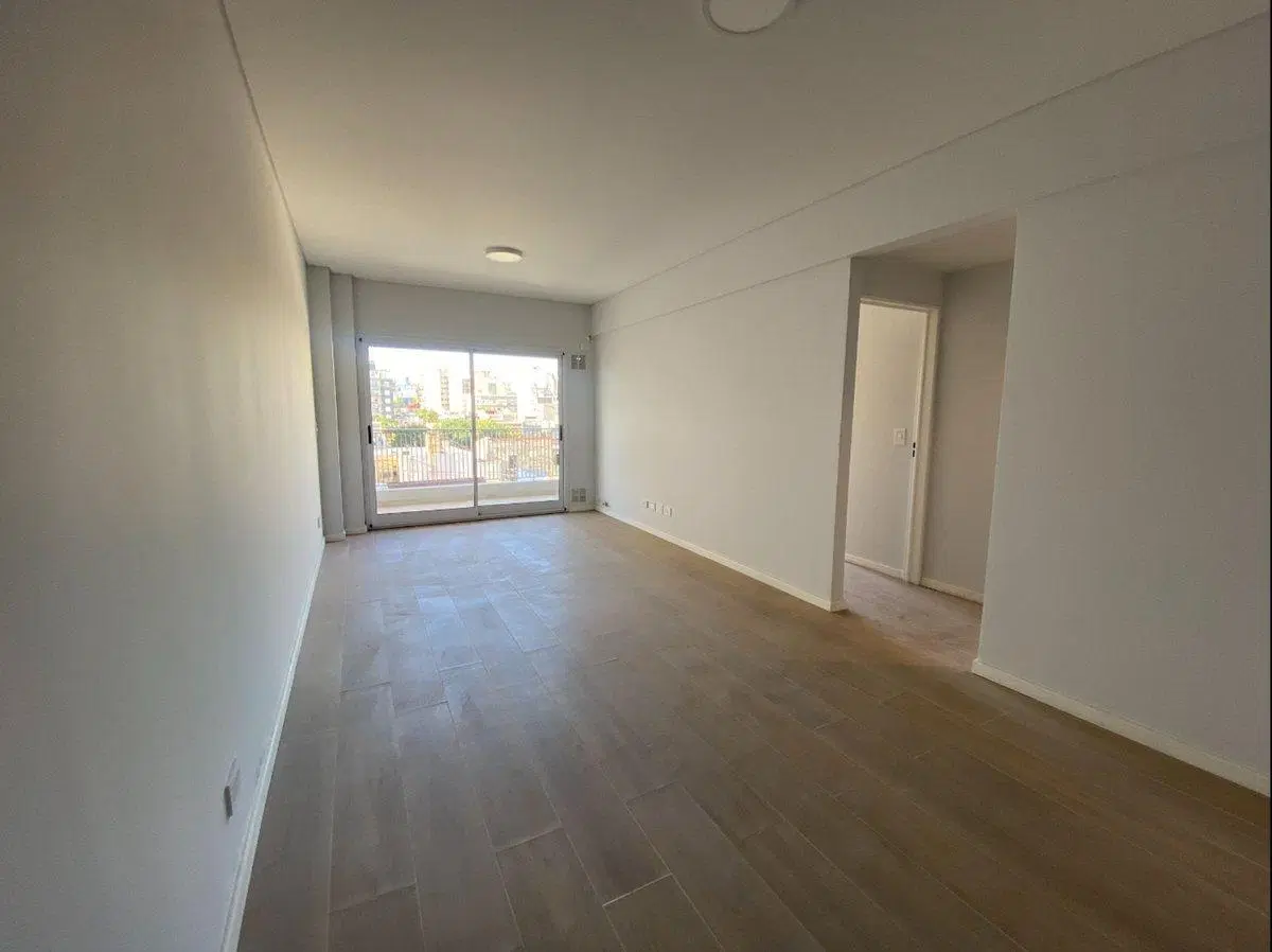 DEPARTAMENTO EN VENTA SAN CRISTOBAL 3 AMBIENTES 2