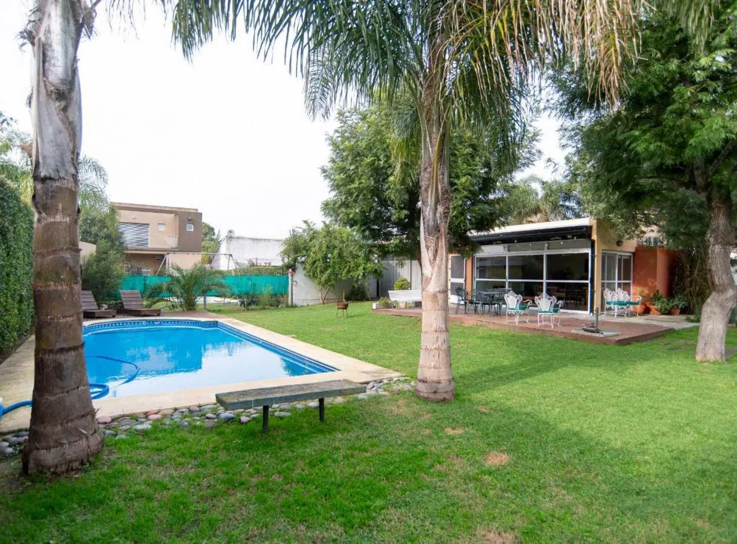 Casa en Venta Villa Elisa tres domitorios pileta 2