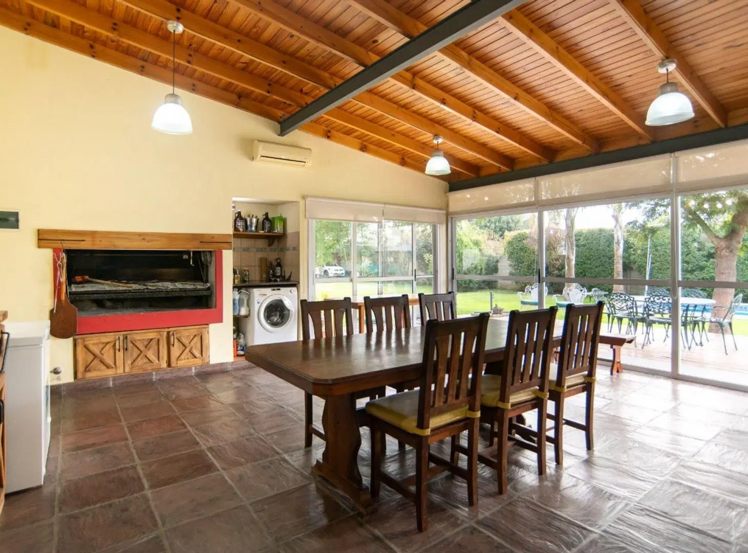 Casa en Venta Villa Elisa tres domitorios pileta 8