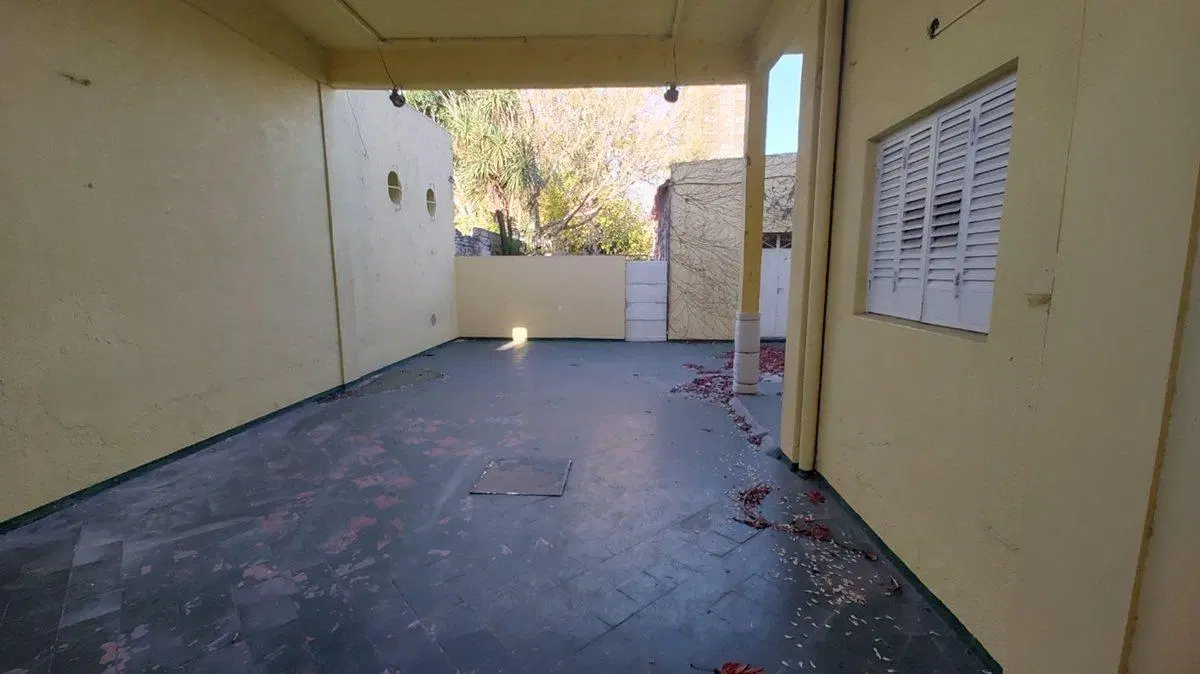 OFICINA EN VENTA EN LA PLATA. USO VARIADO 5