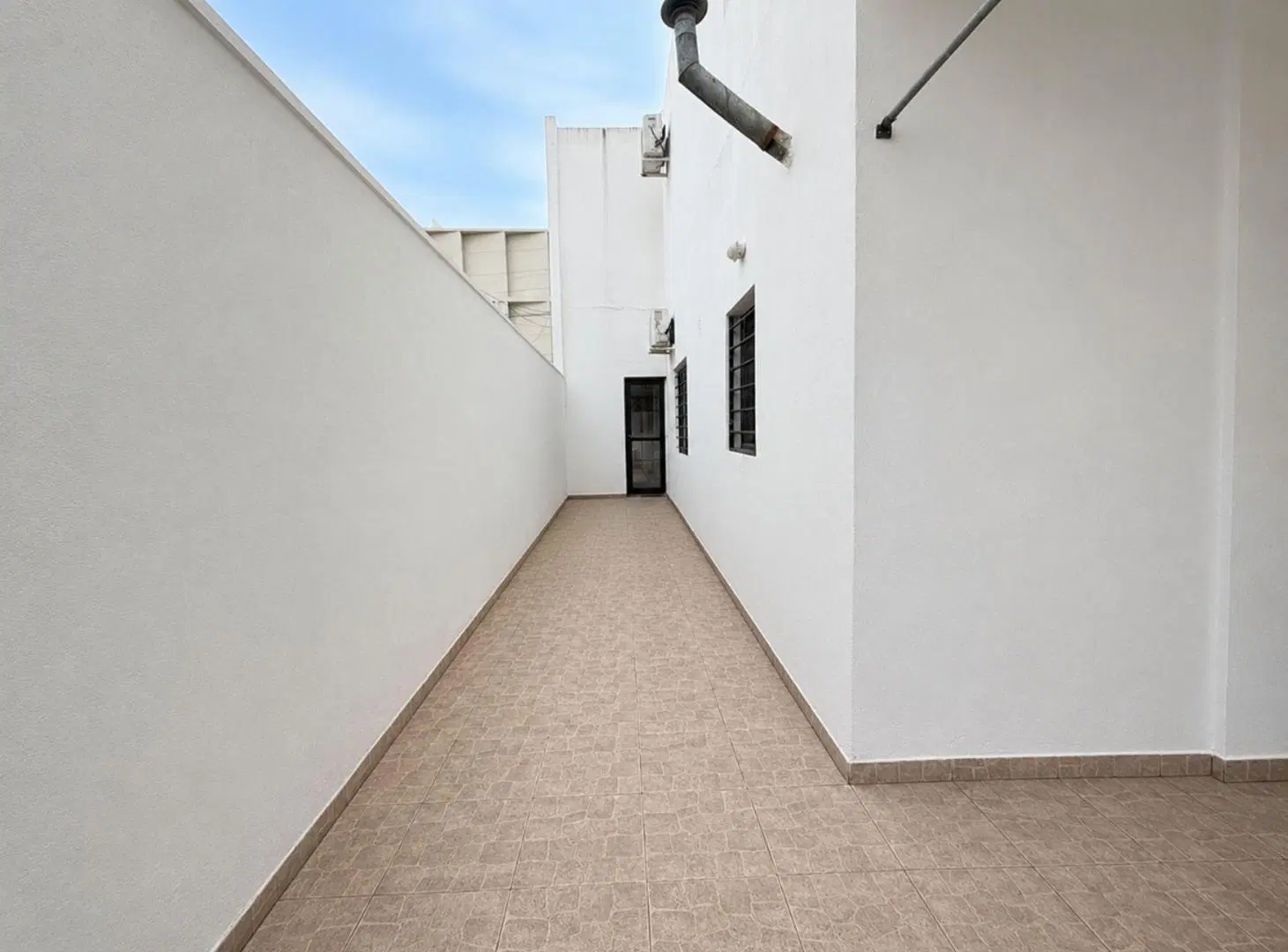 CASA EN VENTA FLORENCIO VARELA PARQUE 4