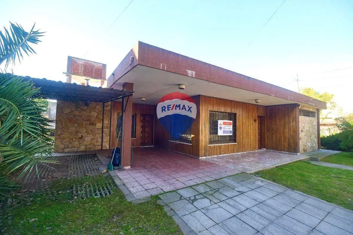 CASA VENTA VARELA 5 AMBIENTES APTO CREDITO 3