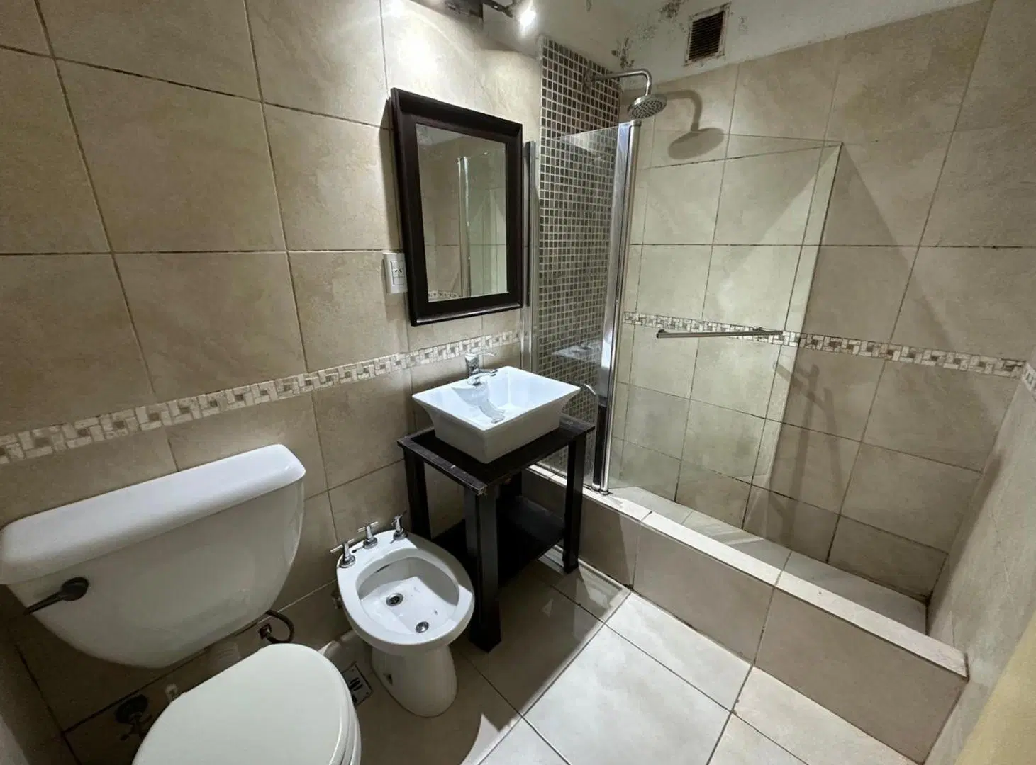 DEPARTAMENTO ALQUILER WILDE 3 AMBIENTES 4