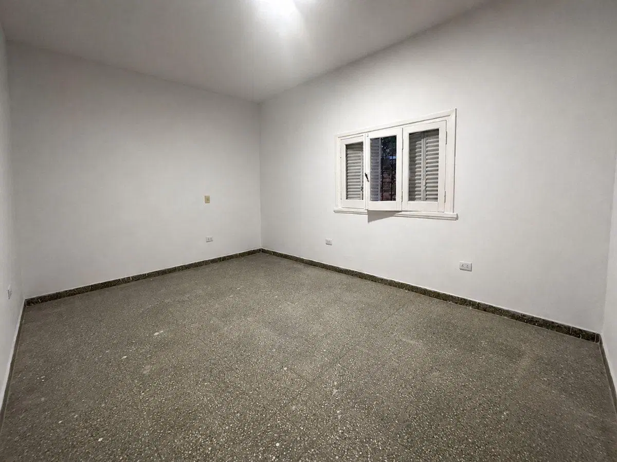VIVIENDA MULTIFLIAR EN VENTA FLORENCIO VARELA 3