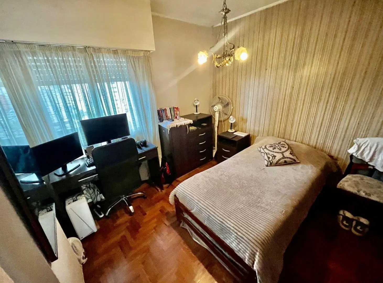 DEPARTAMENTO VENTA LA PLATA 2 DORMITORIOS COCHERA 2