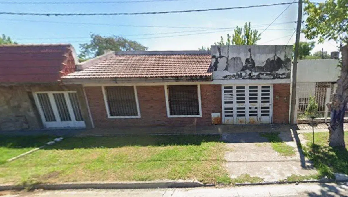 CASA VENTA LA PLATA 8