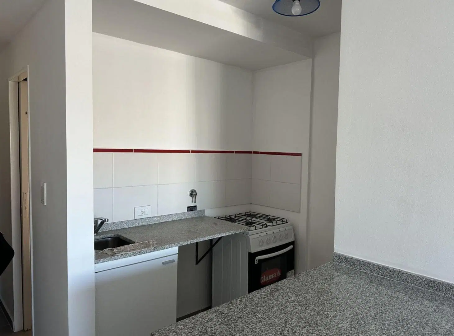 MONOAMBIENTE EN VENTA EN LA PLATA 3