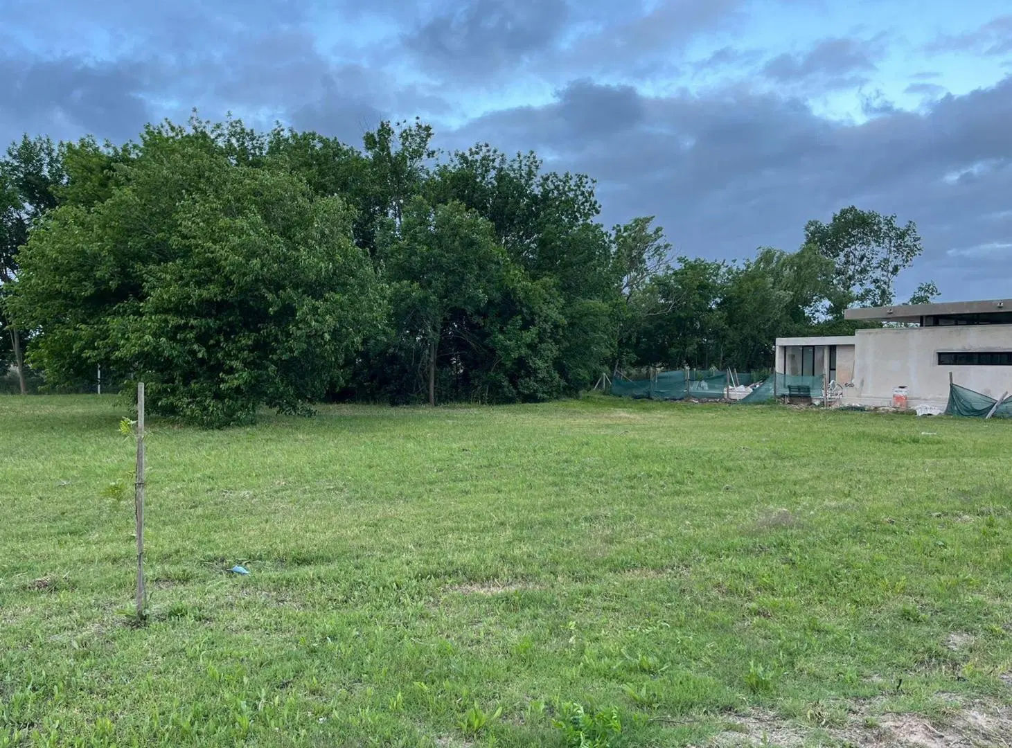 Lote a la venta en City Bell Barrio Cerrado 8
