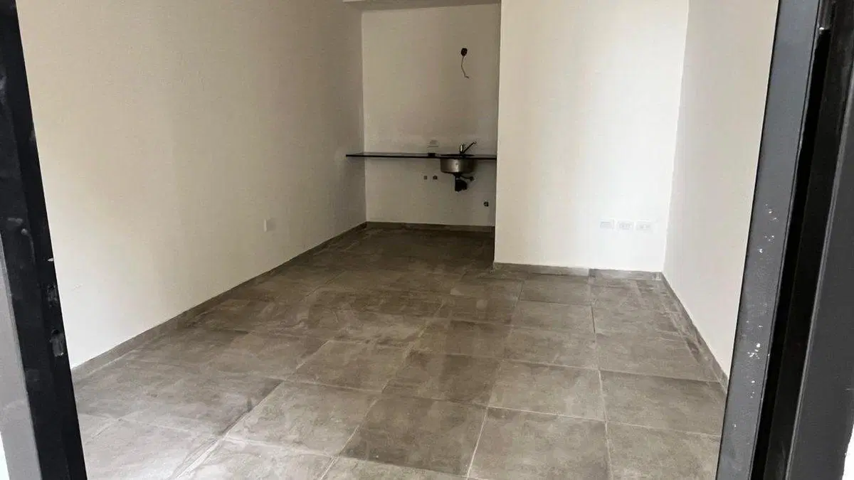 LOCAL EN VENTA LA PLATA 5