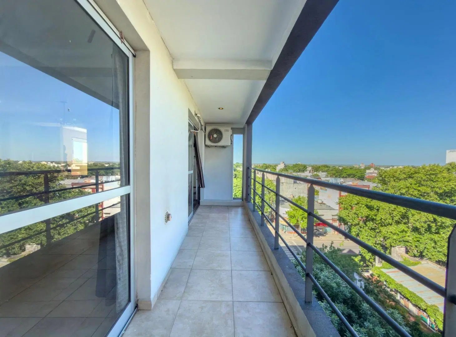 Departamento venta La Plata 2 dormitorios, cochera 8