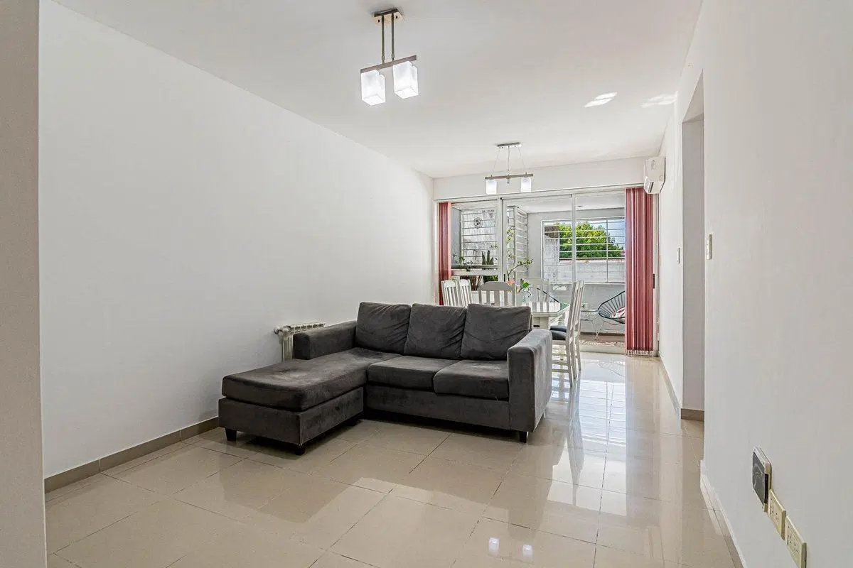 Departamento venta La Plata 2 dormitorios cochera 8