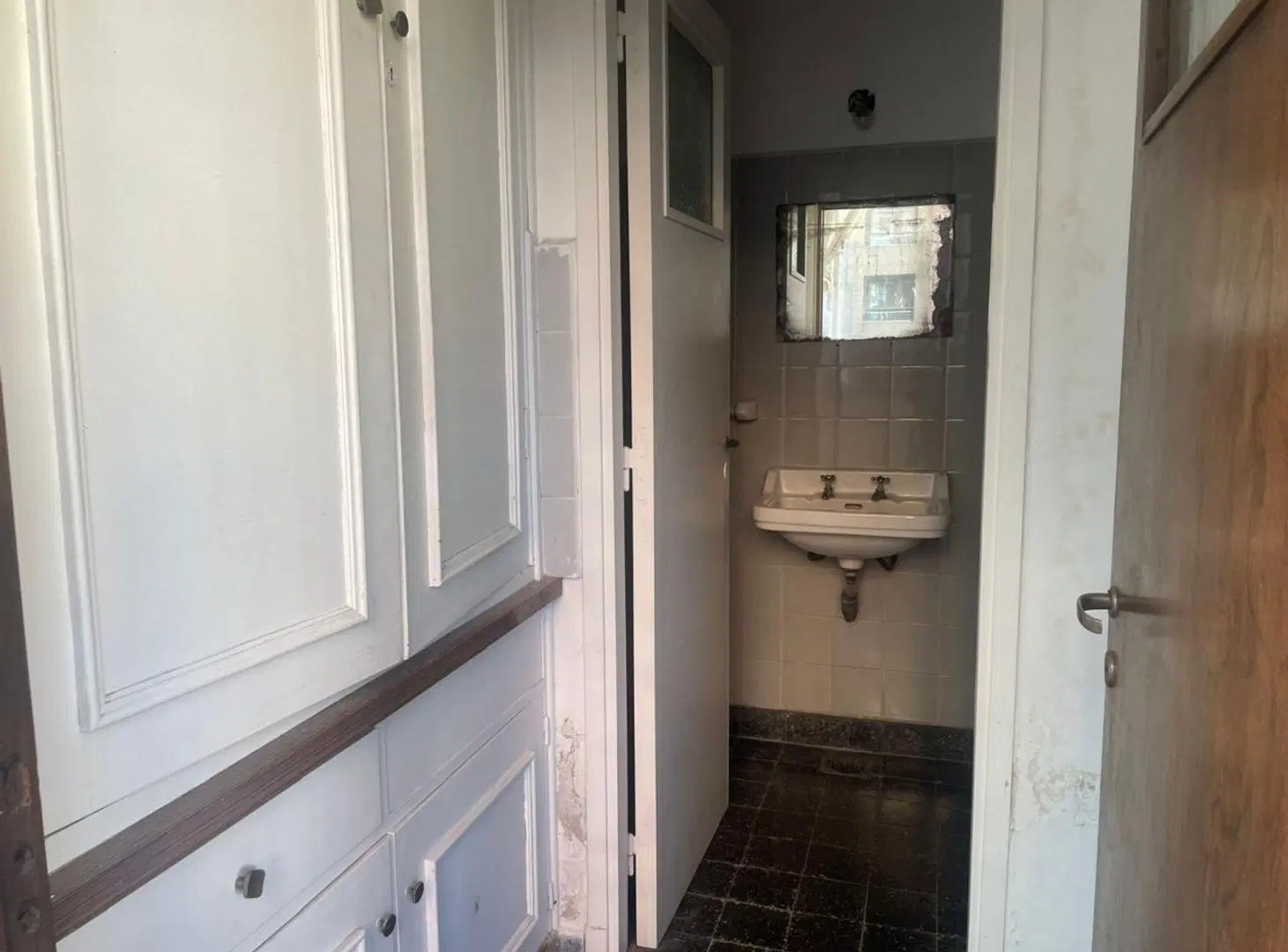 OFICINA EN VENTA LA PLATA 3