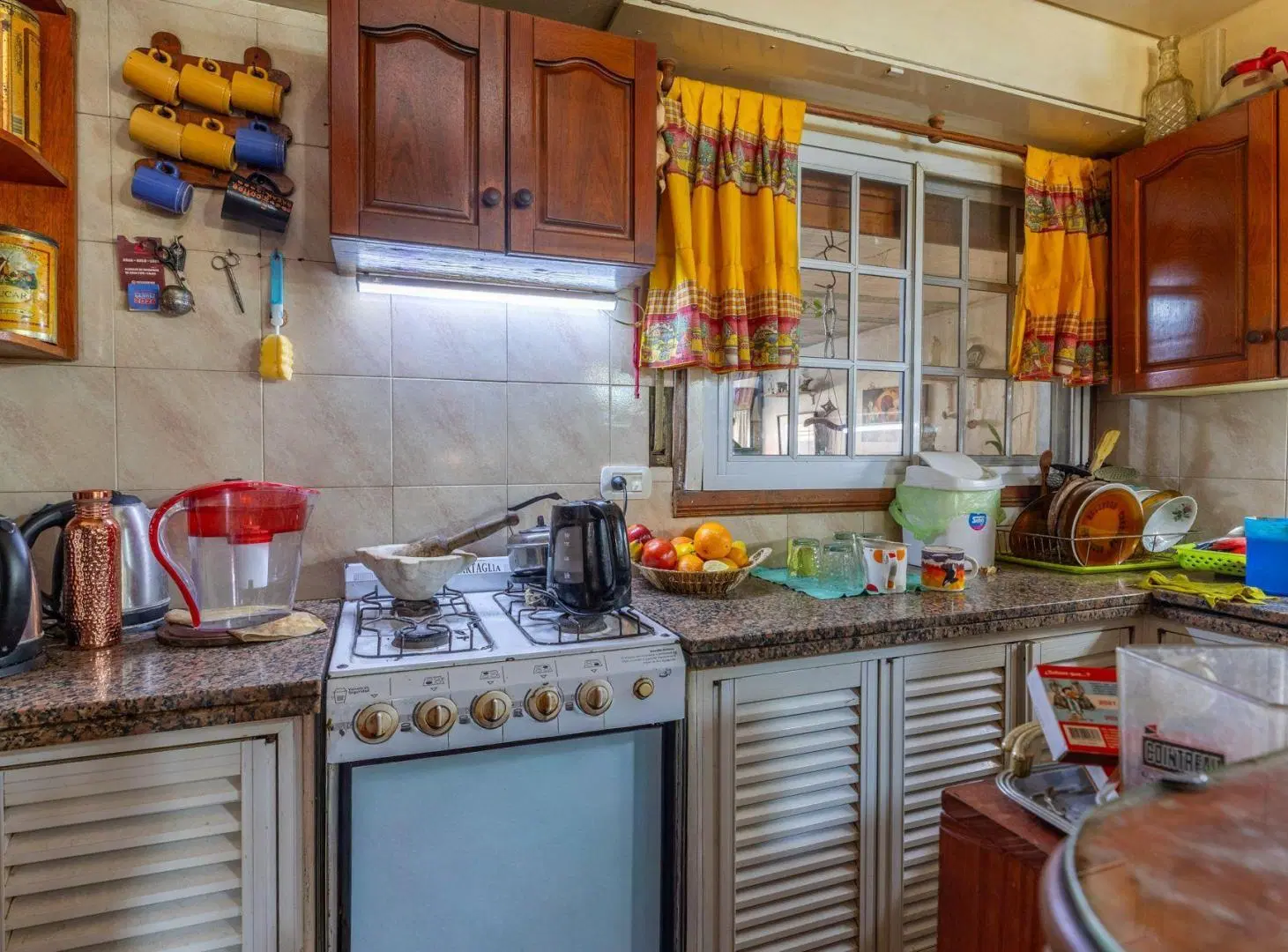 CASA EN VENTA LA PLATA 2 DORMITORIOS 5