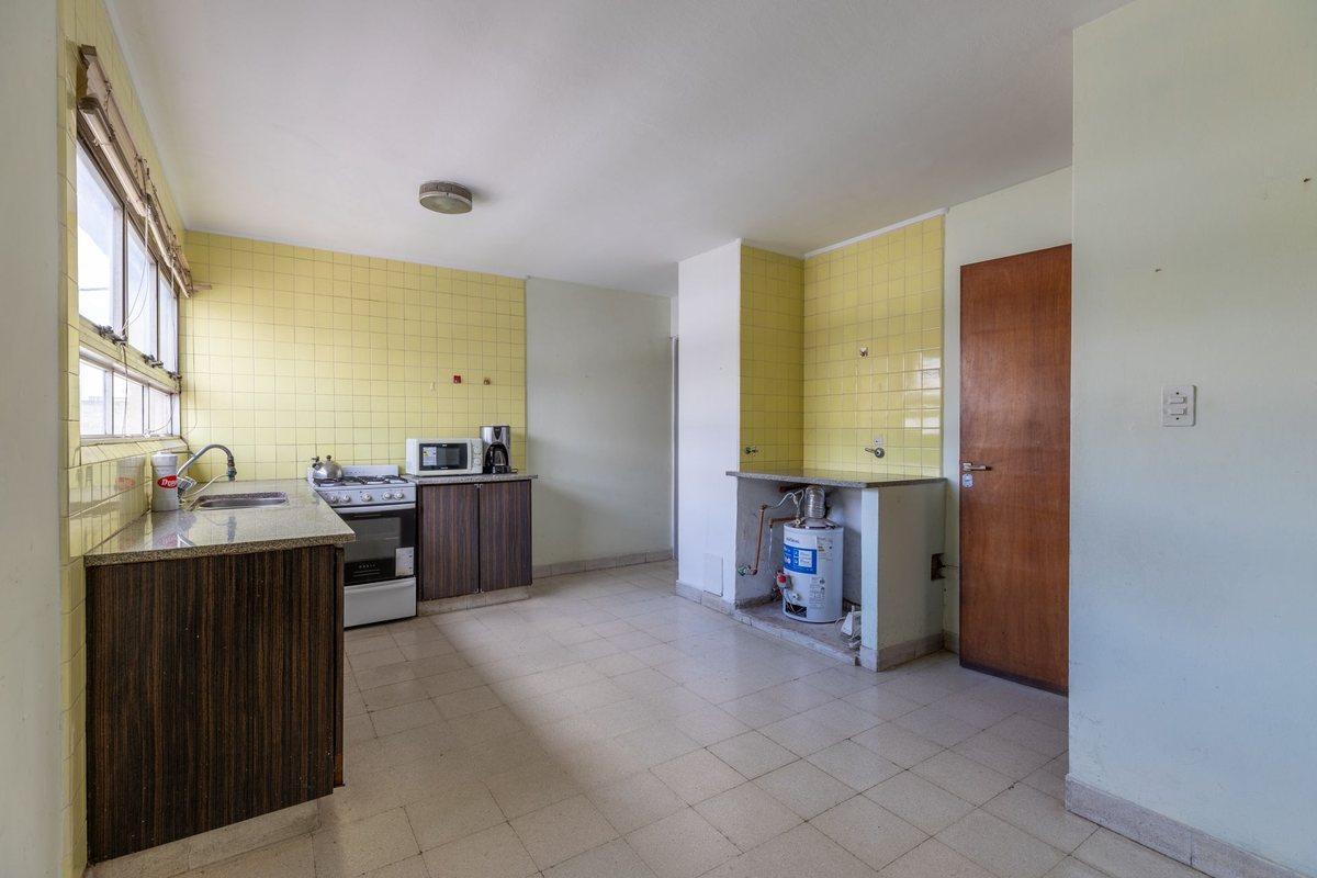 Foto de DEPARTAMENTO EN VENTA LA PLATA 4 DORMITORIOS, imagen 5