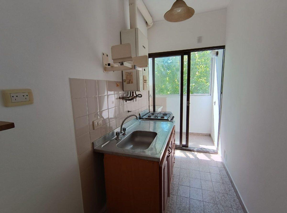 Foto de DEPARTAMENTO VENTA LA PLATA 1 DORMITORIO, imagen 5