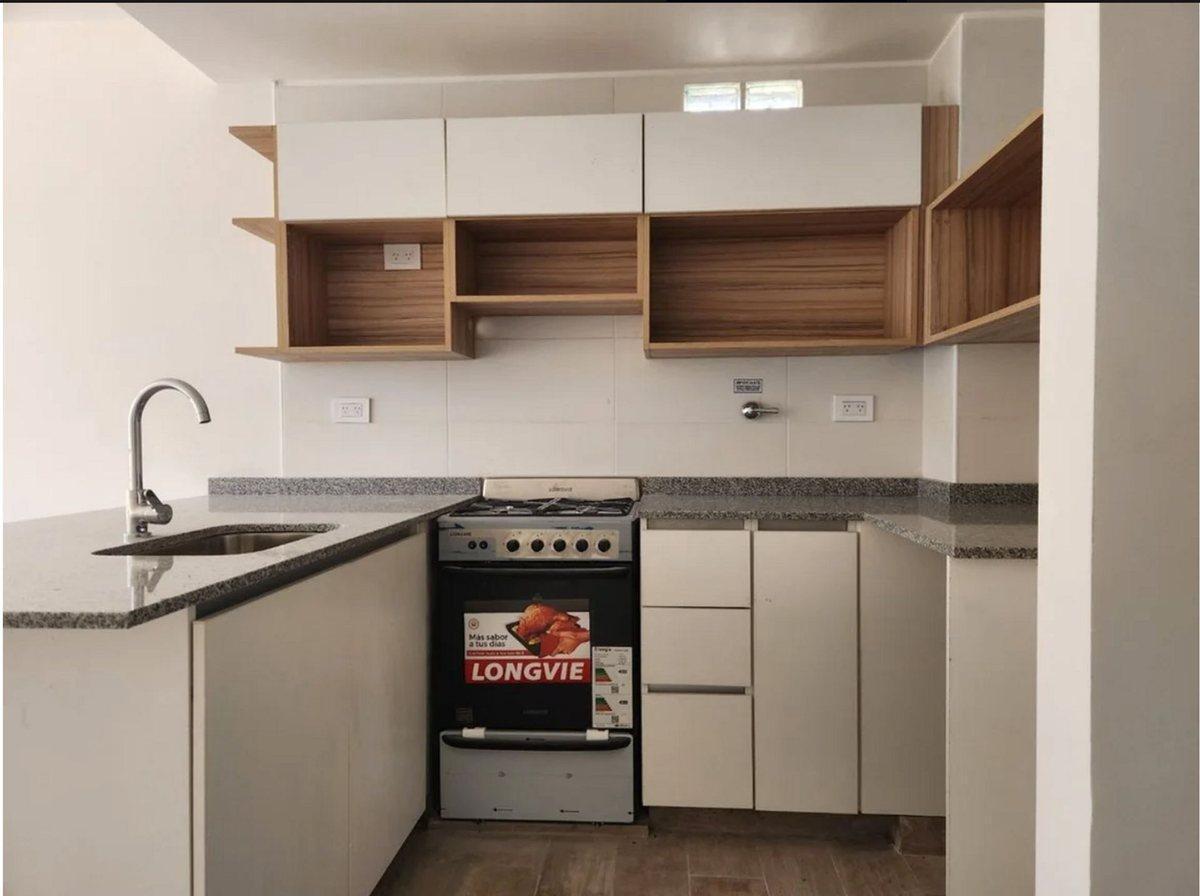 Foto de DEPARTAMENTO EN VENTA EN ALMAGRO DE 1 1/2 AMBIENTE, imagen 2