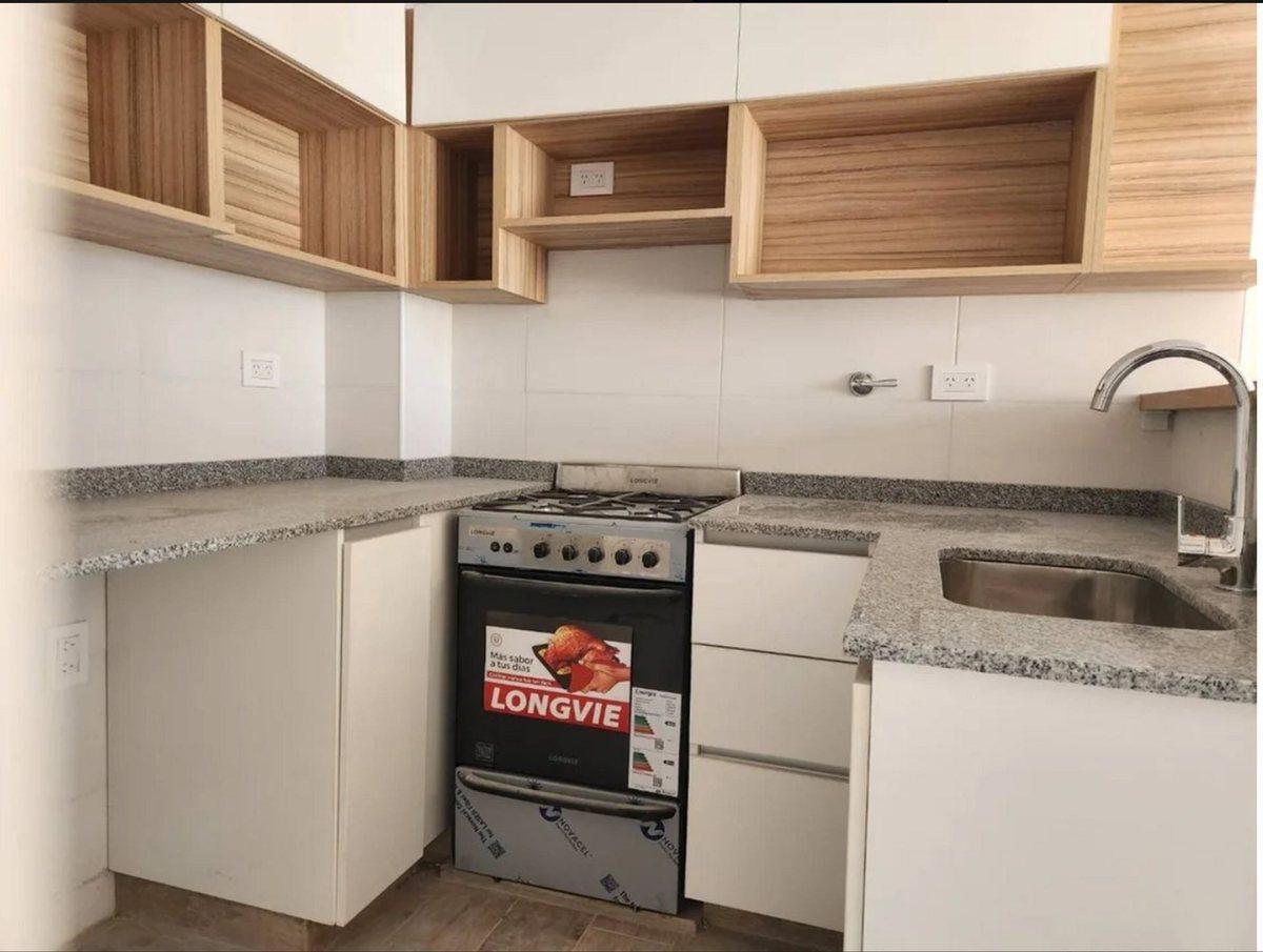Foto de DEPARTAMENTO EN VENTA EN ALMAGRO DE 1 1/2 AMBIENTE, imagen 5