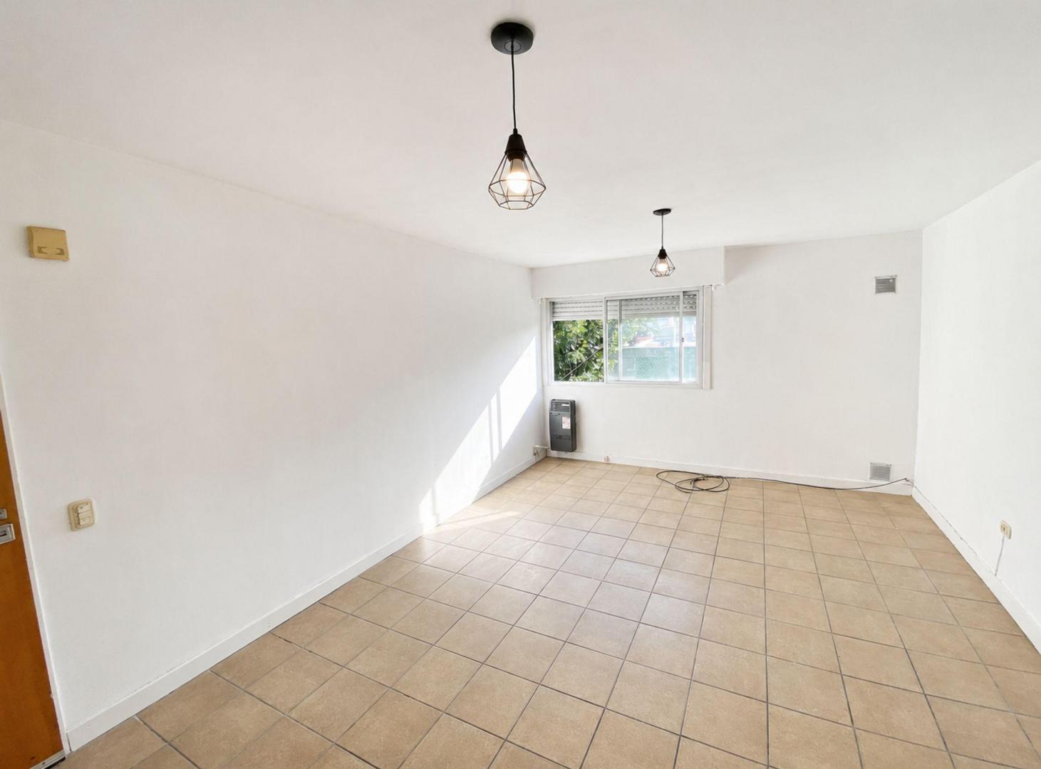 Foto de DEPARTAMENTO EN VENTA TOLOSA APTO BANCO, imagen 1