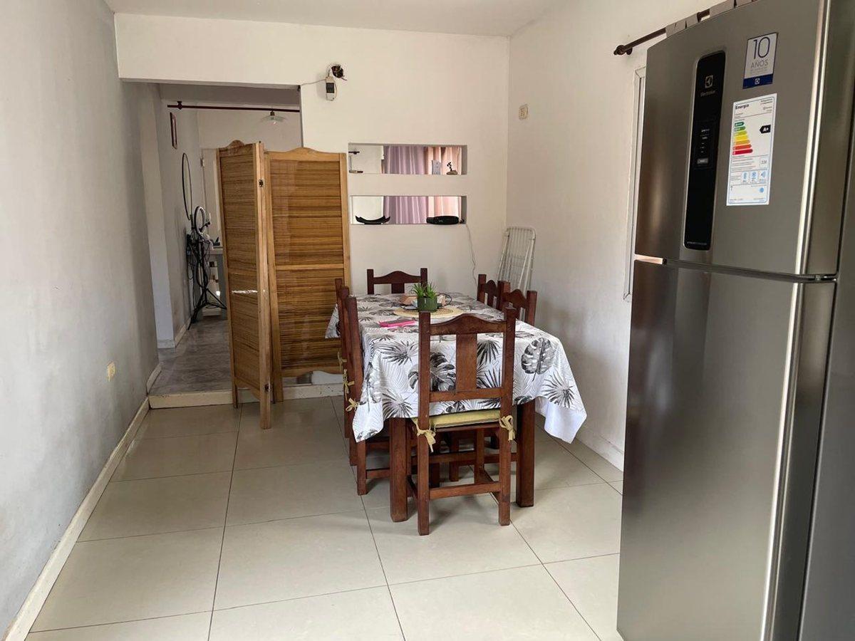 Foto de CASA EN VENTA LOS HORNOS EN PH, imagen 1