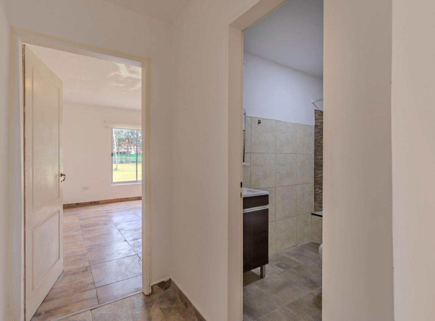 Foto de CASA EN VENTA BARRIO LA CANDIDA 3 DORMITORIOS, imagen 2