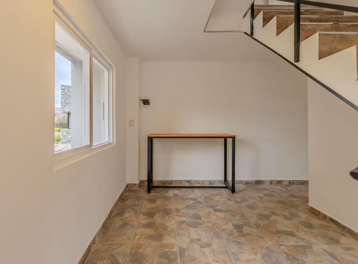Foto de CASA EN VENTA BARRIO LA CANDIDA 3 DORMITORIOS, imagen 3