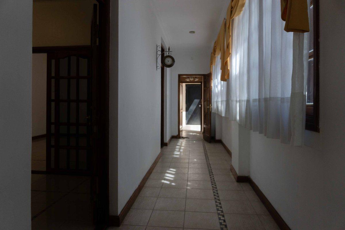 Foto de CASA EN VENTA LA PLATA PILETA 4 DORMITORIOS, imagen 5