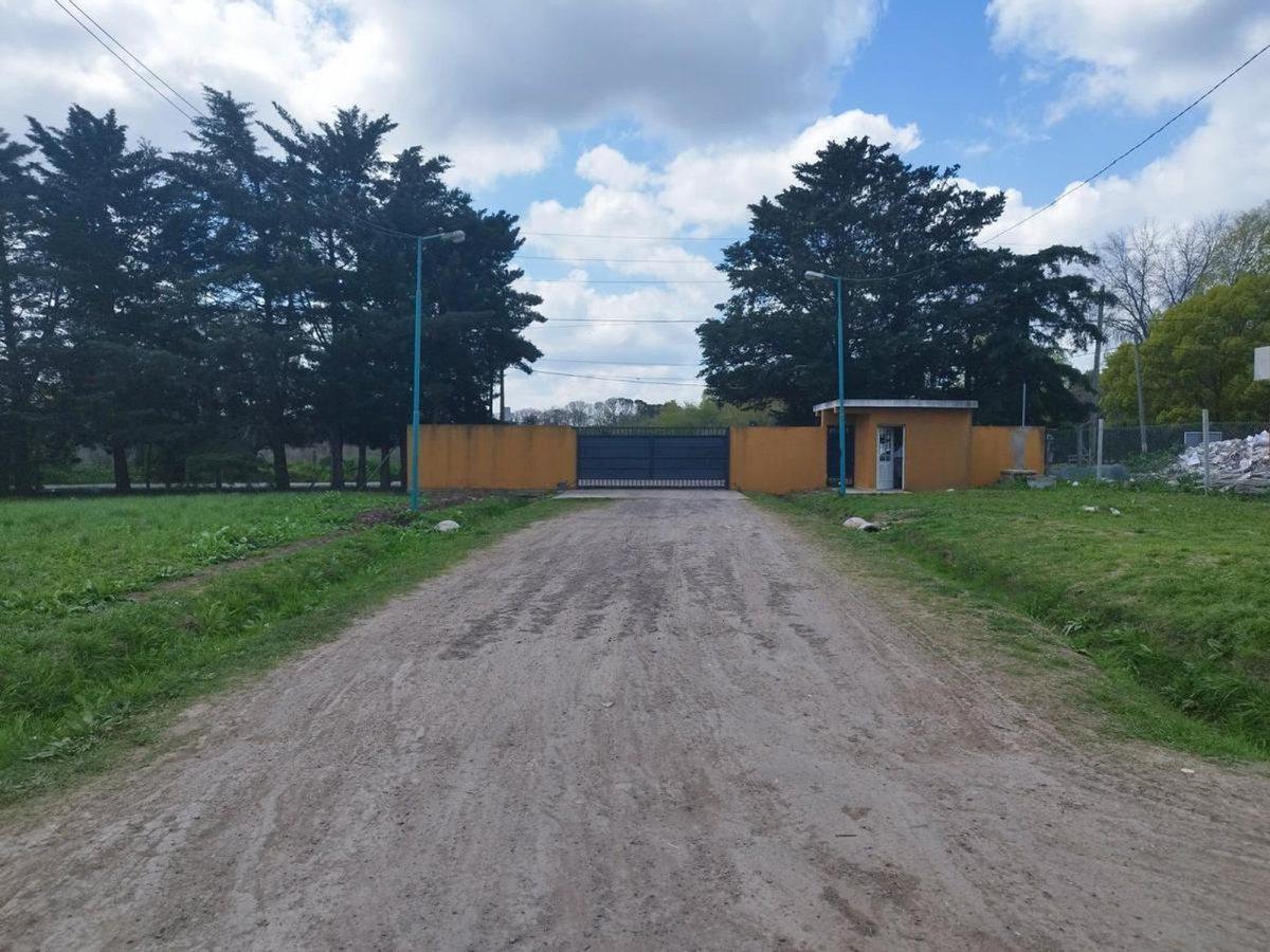 Foto de LOTE EN VENTA VILLA ELISA BARRIO CERRADO, imagen 1