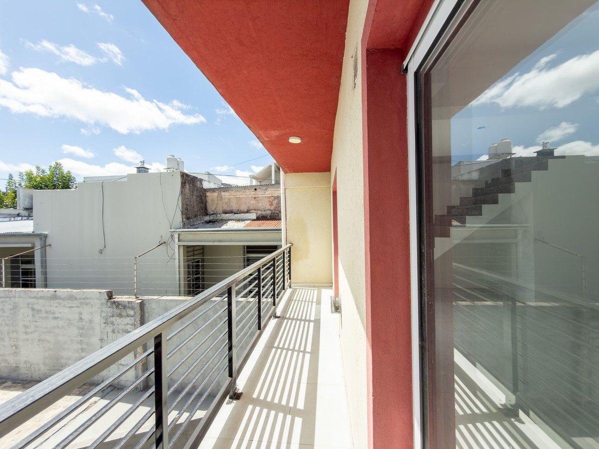 Foto de DUPLEX EN VENTA LA PLATA 2 DORMITORIOS A ESTRENAR, imagen 4