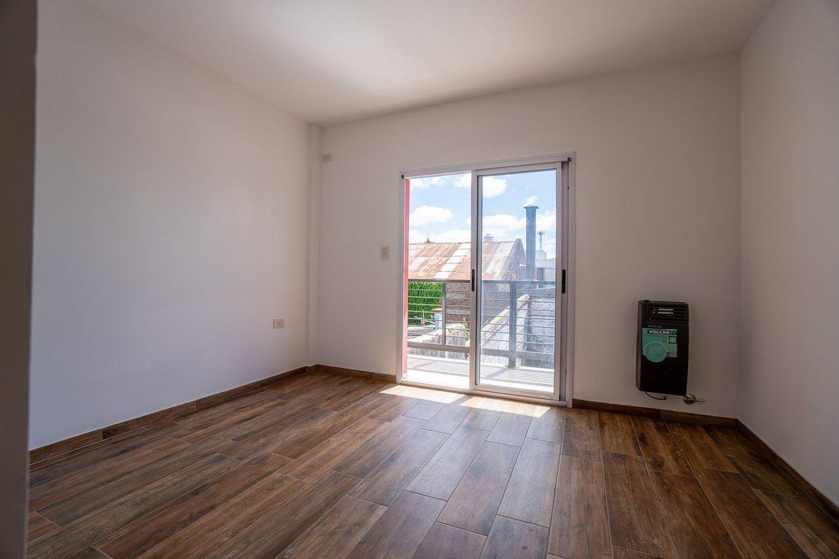 Foto de DUPLEX EN VENTA LA PLATA 2 DORMITORIOS A ESTRENAR, imagen 5