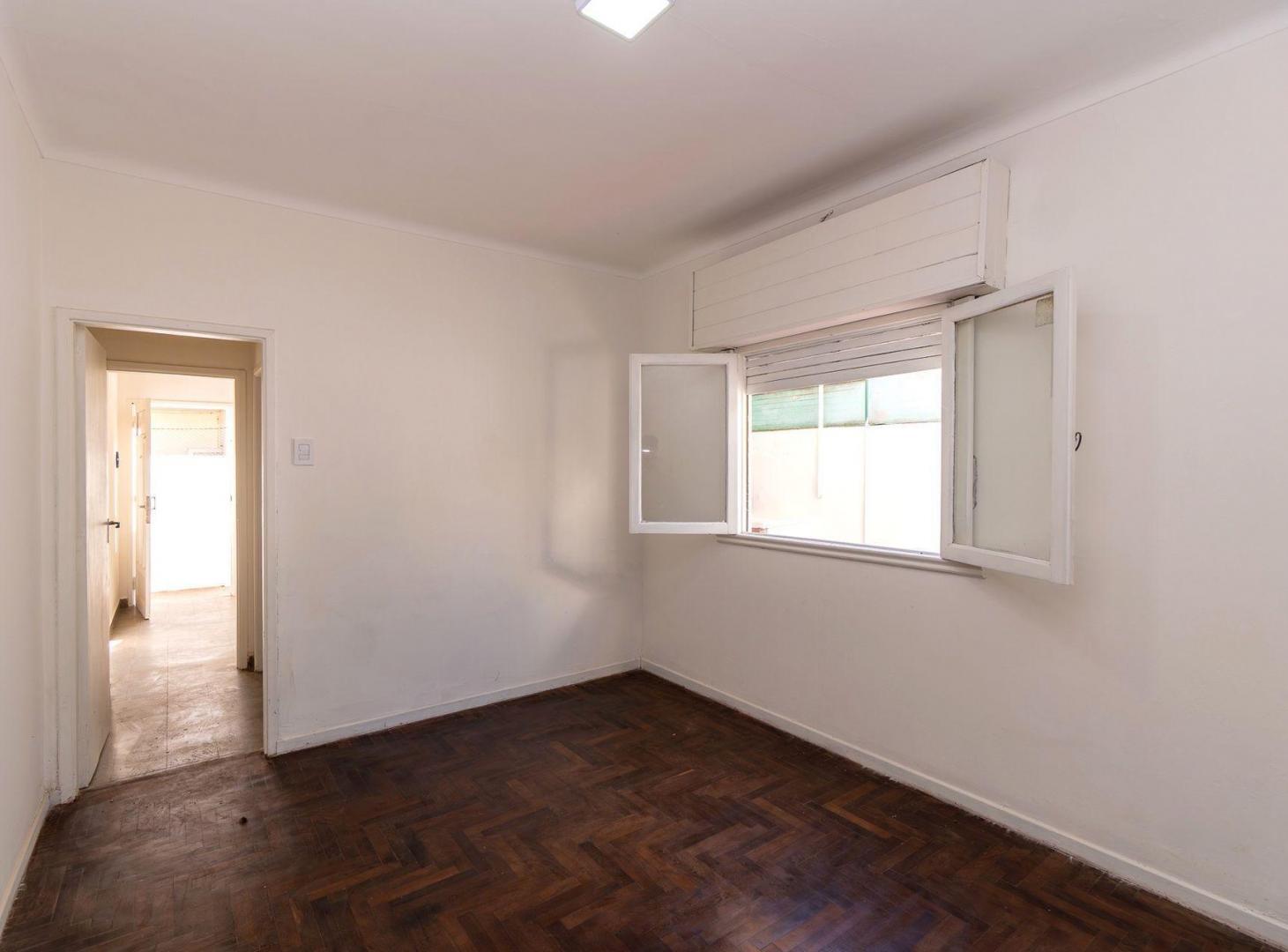 Foto de Ph en venta, La Plata. 1 dormitorio y patio, imagen 3