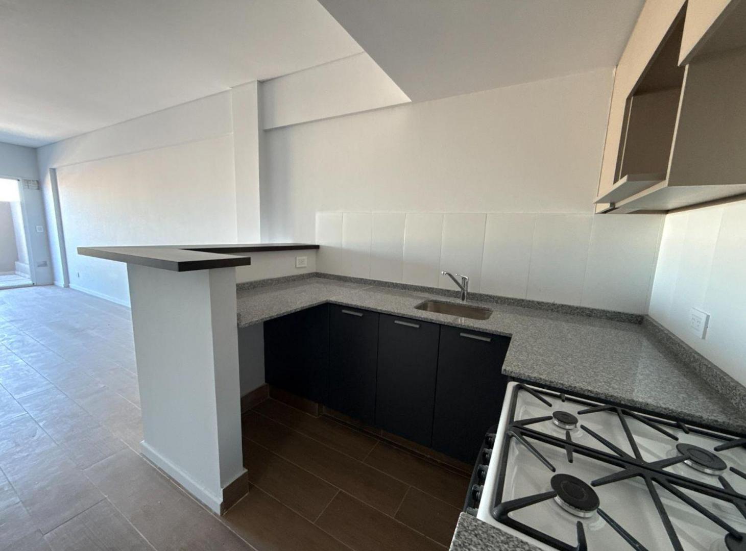 Foto de DEPARTAMENTO 3 AMBIENTES EN VENTA SAN CRISTOBAL, imagen 2