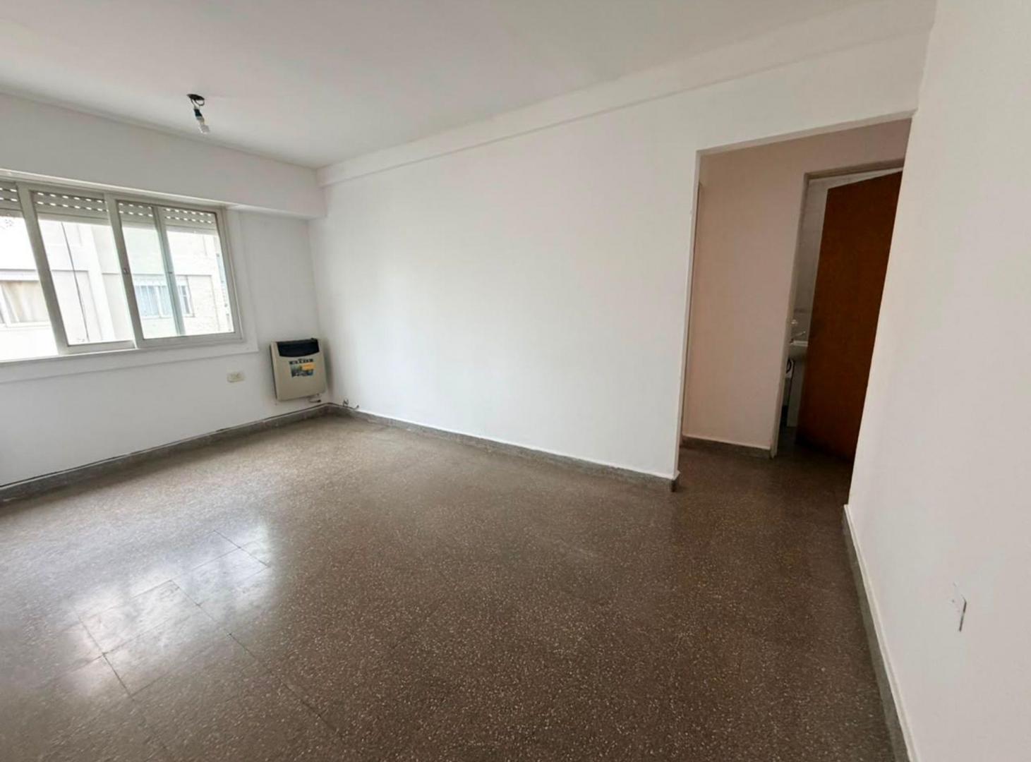 Foto de DEPARTAMENTO ALQUILER LA PLATA 1 DORMITORIO GARAJE, imagen 1