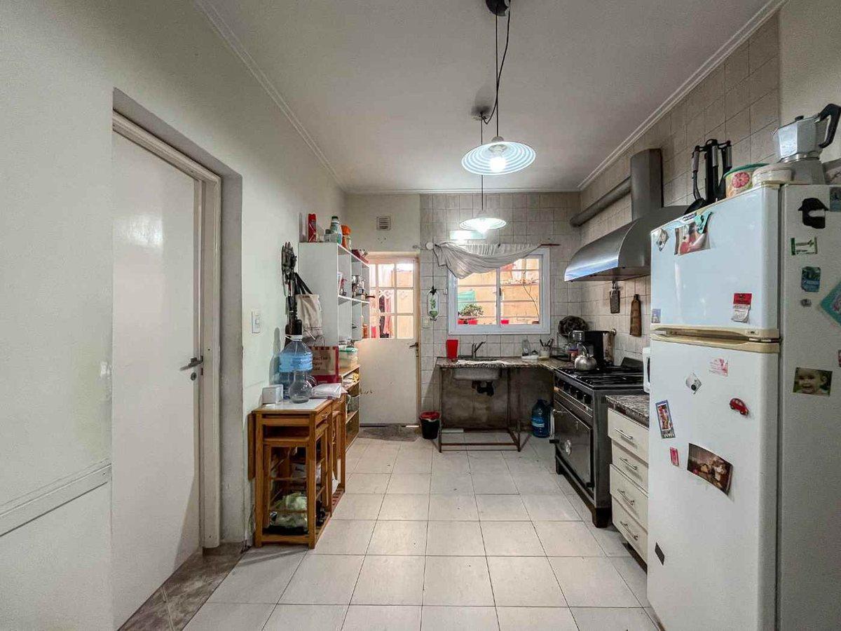 Foto de PH en venta en La Plata 3 dormitorios y garaje, imagen 3