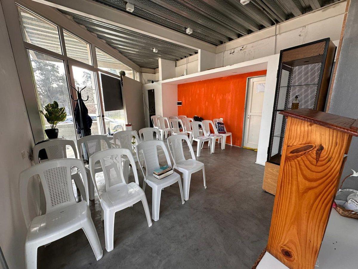 Foto de LOCAL EN VENTA BERAZATEGUI SOBRE BELGRANO, imagen 1