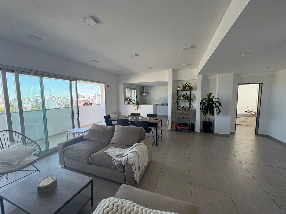 Foto de SEMIPISO EN VENTA LA PLATA COCHERA CUBIERTA, imagen 5