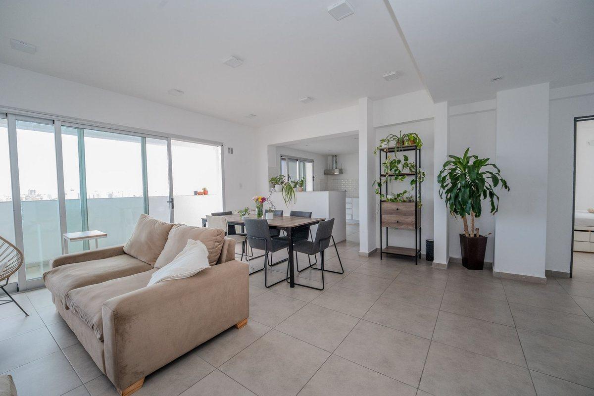 Foto de SEMIPISO EN VENTA LA PLATA COCHERA CUBIERTA, imagen 3
