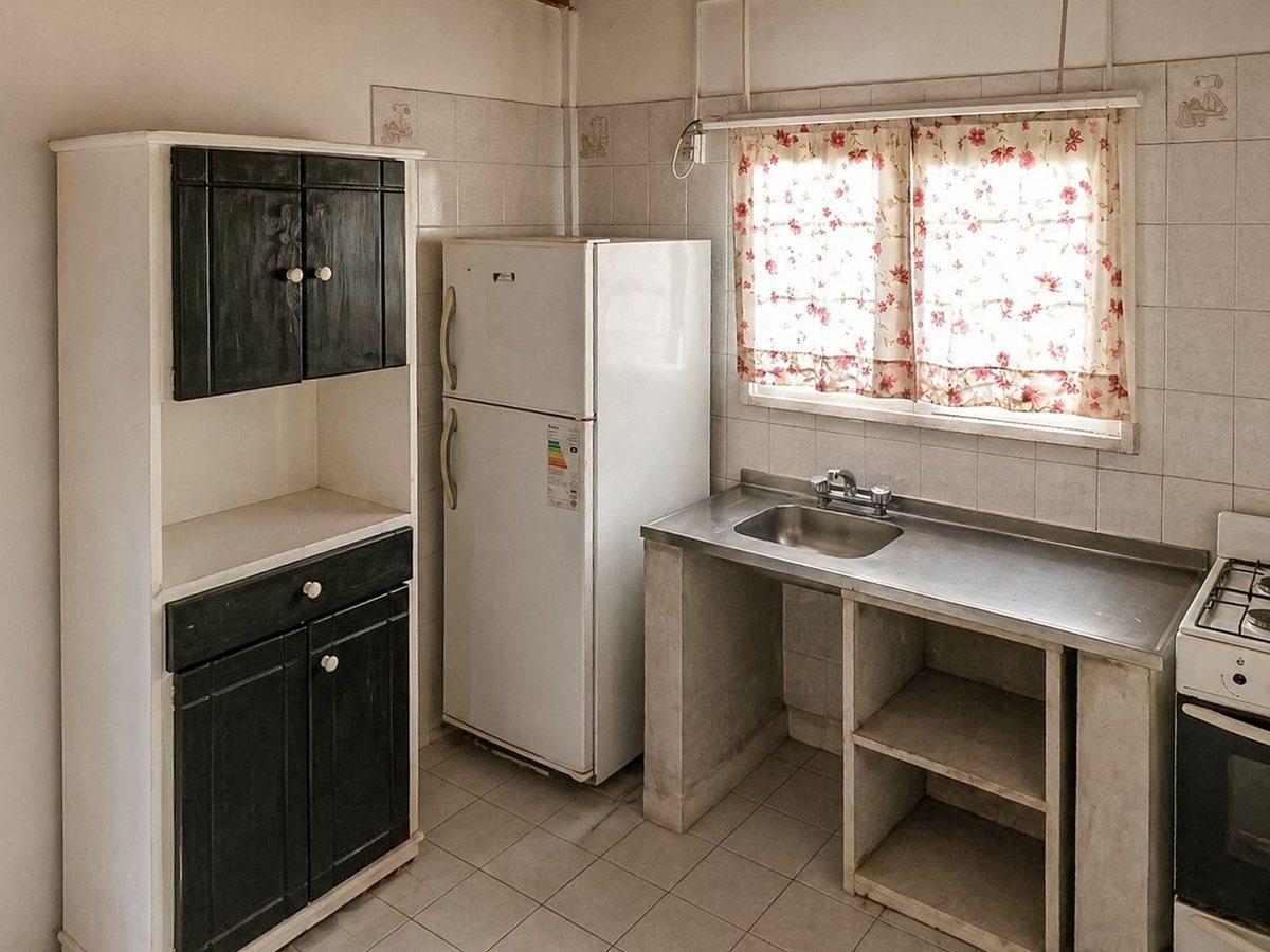 Foto de CASA EN VENTA VILLA CASTELLS 2 DORMITORIOS, imagen 2