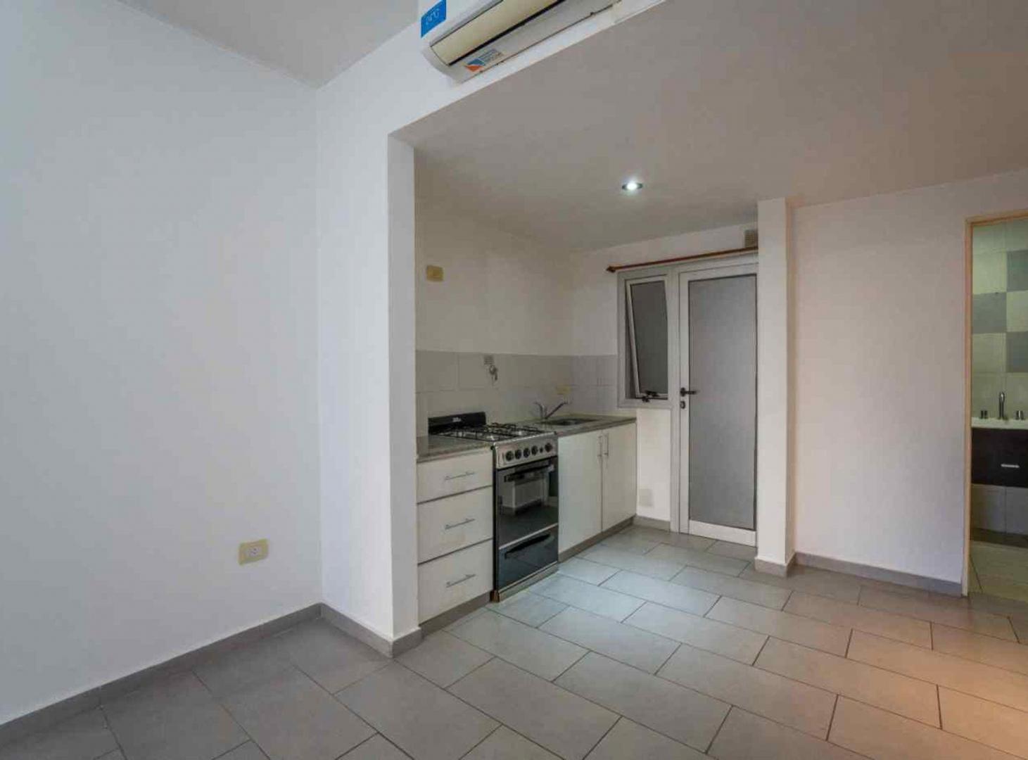 Foto de Departamento Venta La Plata Monoambiente Al Frente, imagen 2