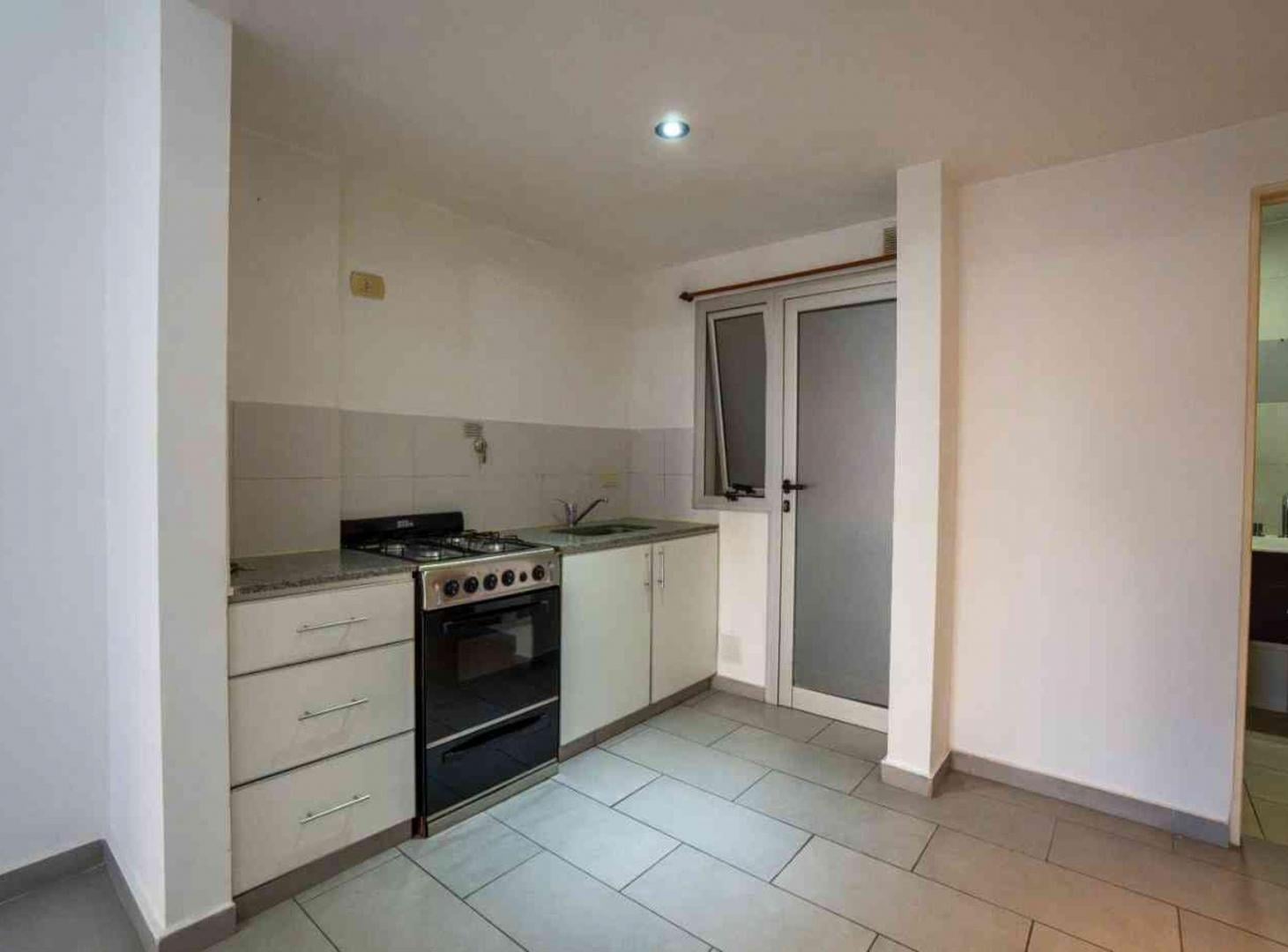 Foto de Departamento Venta La Plata Monoambiente Al Frente, imagen 3
