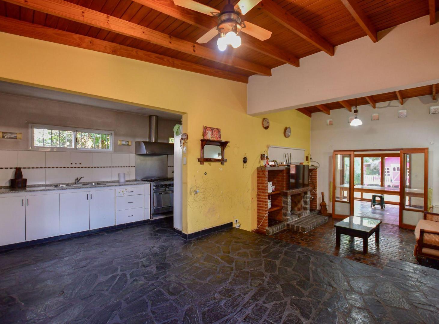 Foto de LOTE VENTA GONNET LA PLATA APTO DESARROLLO, imagen 4