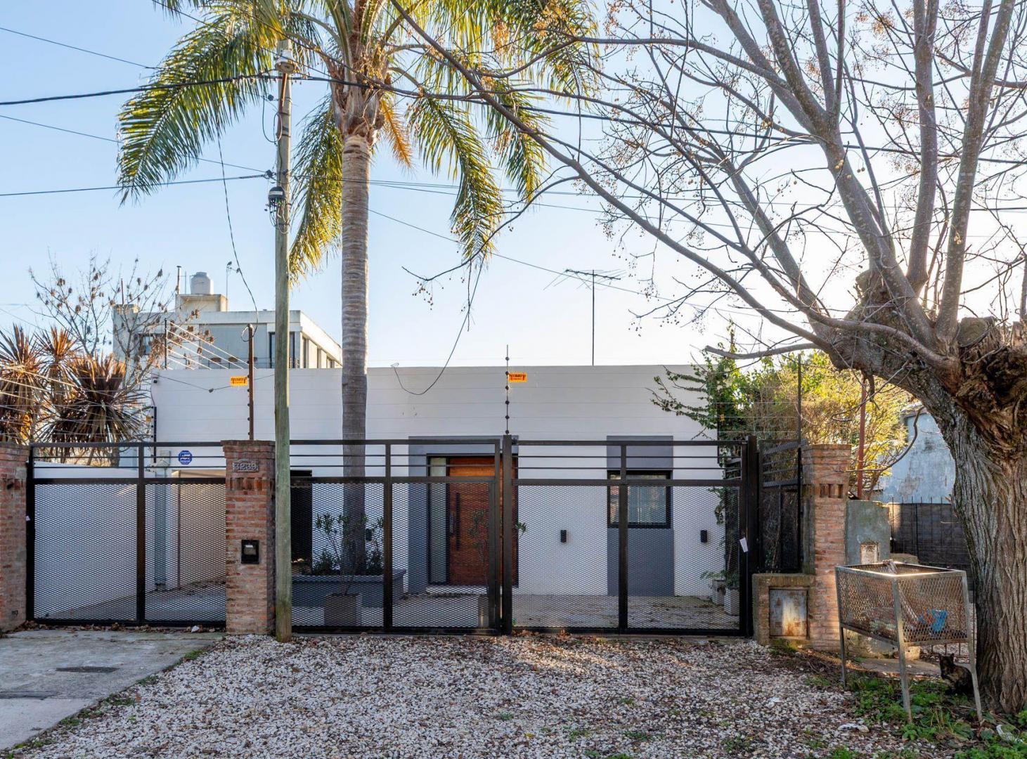 Foto de CASA VENTA CITY BELL 2 DORMITORIOS PILETA PARQUE, imagen 4