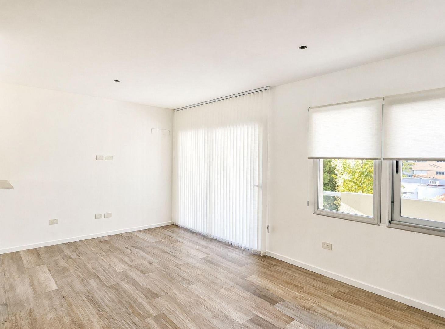 Foto de DEPARTAMENTO EN VENTA LA PLATA SEMIPISO CATEGORIA, imagen 3