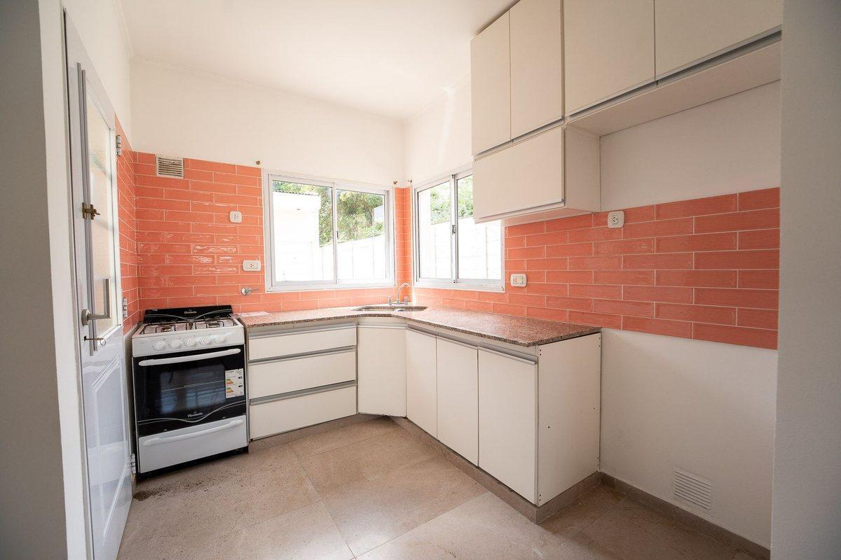 Foto de DEPARTAMENTO PH EN ALQUILER LA PLATA 1 DORMITORIO, imagen 2