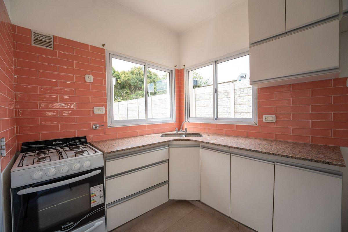 Foto de DEPARTAMENTO PH EN ALQUILER LA PLATA 1 DORMITORIO, imagen 4