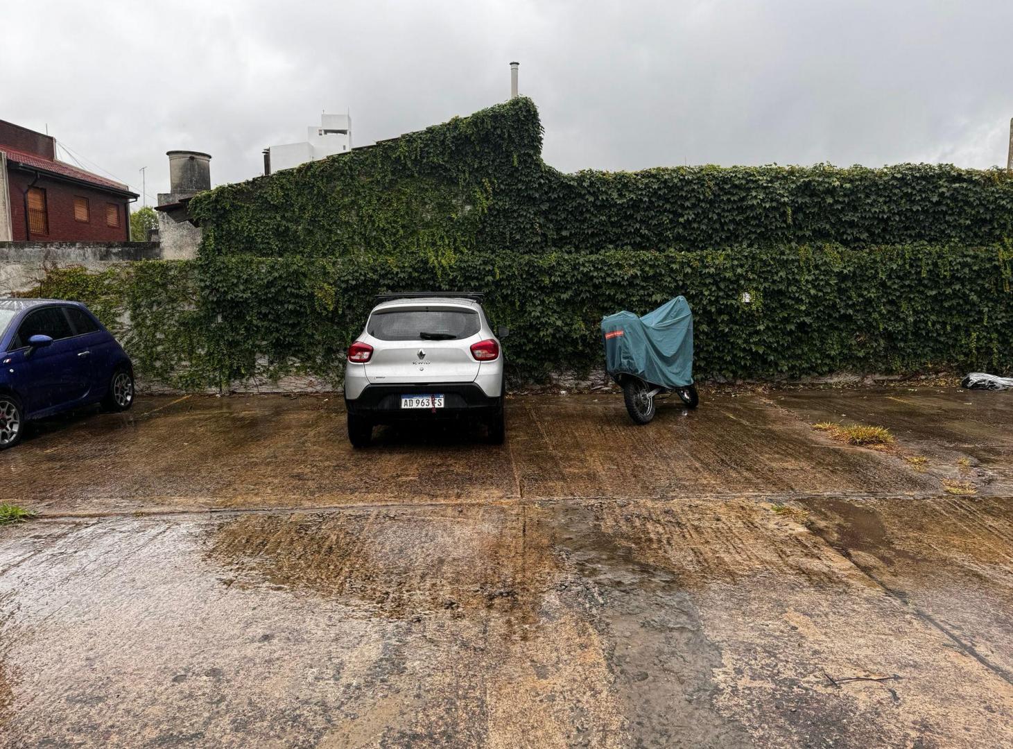Foto de COCHERA EN VENTA LA PLATA DESCUBIERTA UF 25, imagen 1